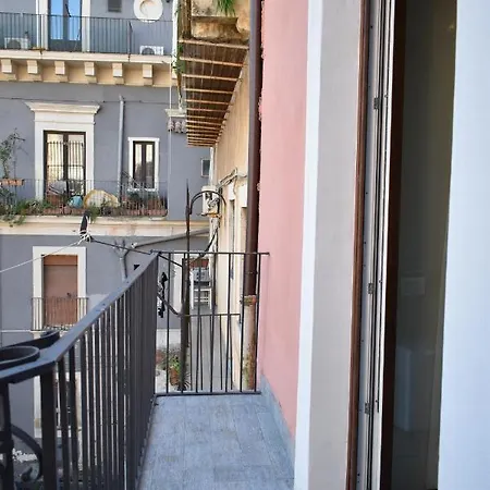 公寓 La Casa Di Gabri 卡塔尼亚